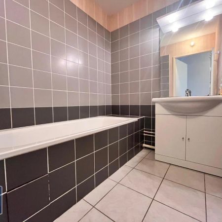 Appartement à louer 2 pièces 49m² - Photo 4