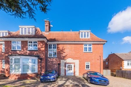 Augustus Road, SW19, London - Photo 5