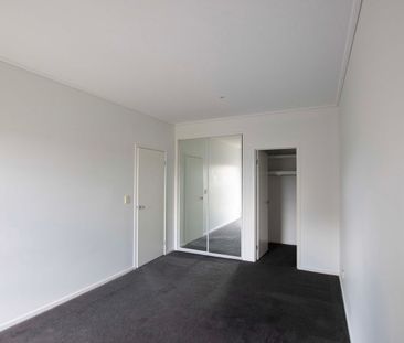 4/3 Mill Park Drive, Mill Park, VIC 3082 - Photo 1