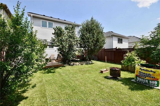 For Lease - 115 Copeman Crescent, Barrie, Ontario - Photo 1