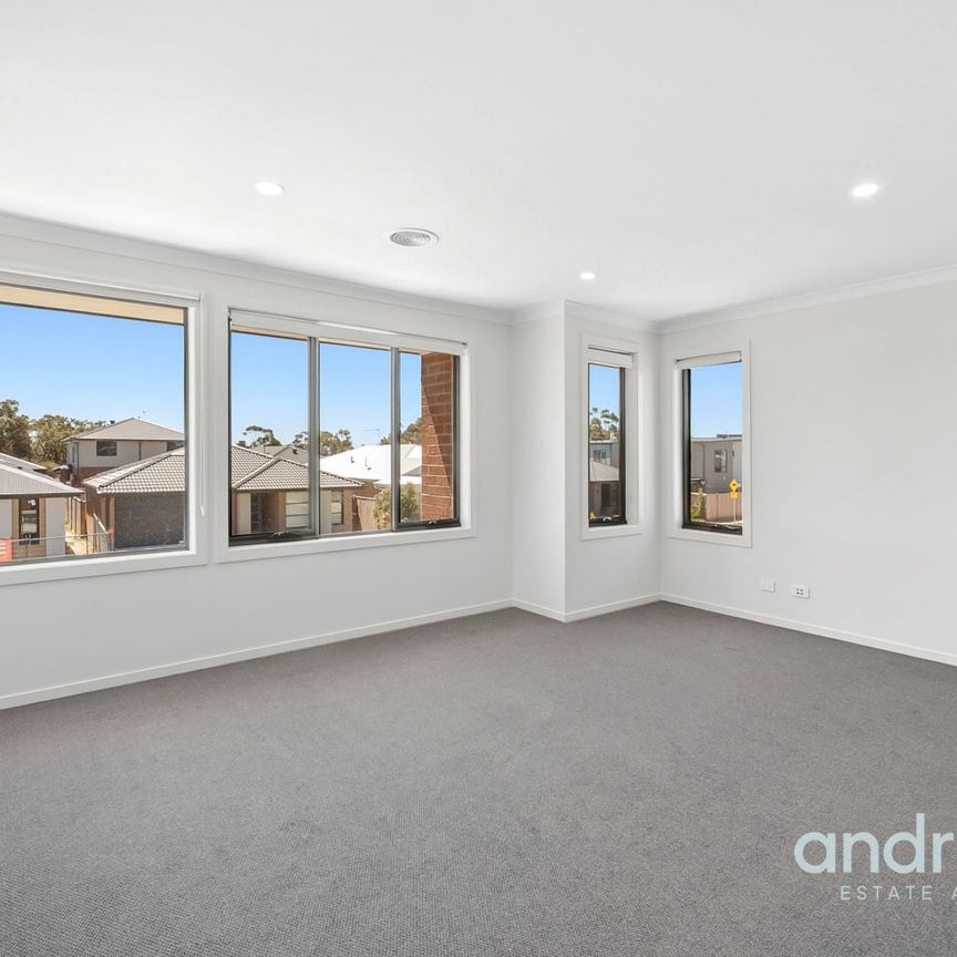 A Beautiful Family Home in a Prime Charlemont Setting - Photo 1