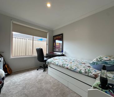 Convenient, Cosy, Three Bedroom Home - Photo 5