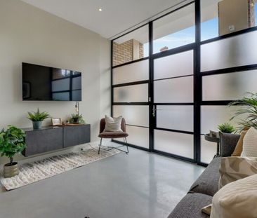 1 Bedroom Apartment To Let - Photo 1