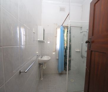 Ideal Location - Photo 5