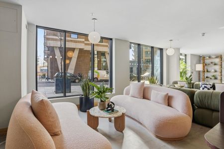 Knight Frank are delighted to present Kew Curve – A Fresh Take on Riverside West London Living.<br /><br />Brand New |Concierge |Gym| Co-Working Area |Meeting Room| Resident’s Lounge| - Photo 3