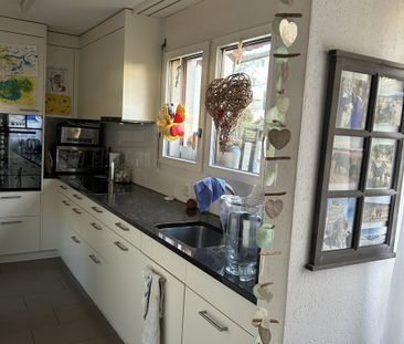 Ruhige, naturnahe 4.5-Zimmer-Wohnung in Meilen - Photo 1