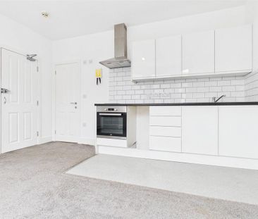 Property to rent - Photo 1
