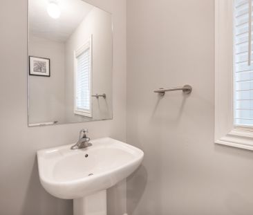 For Lease - 617 Mockridge Terrace, Milton, Ontario - Photo 6