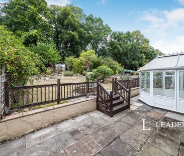 3 bedroom detached house to rent - Photo 4