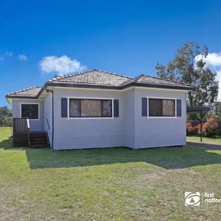 Country Charm! - Photo 4