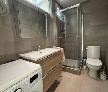 Location Appartement 2 pièces 46m² CANNES 06400 - Photo 5