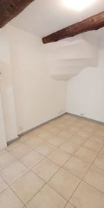 Location Appartement 1 pièce 18m² EGUILLES 13510 - Photo 4