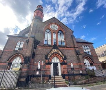 St Peters Church, High Park Street L8 - Photo 1