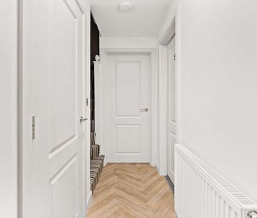 Not Your Average House Share Studio 1 - Photo 5