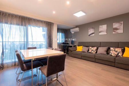 Piso de alquiler en Cavite, La Malva-rosa - Photo 3