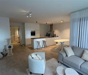 Appartement te huur - Foto 2