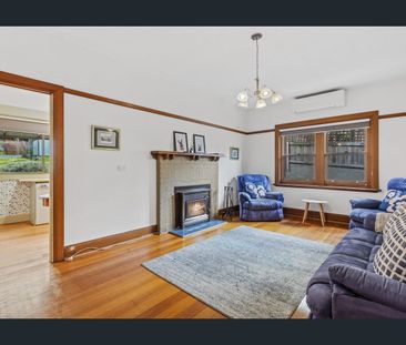 North Hobart Family Home - Photo 2