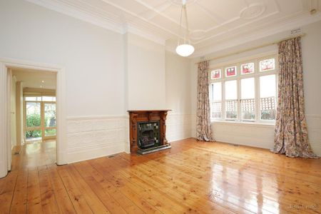 26 Malakoff Street, Caulfield North - Photo 2