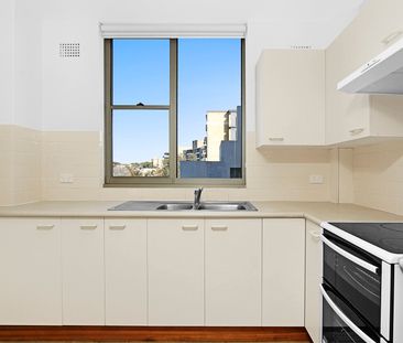 13/190 Spit Road, Mosman NSW 2088 - Apartment For Rent | Domain - Photo 2