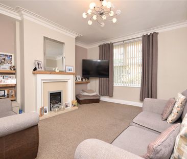 14, Common Lane, East Ardsley, Wakefield, West Yorkshire, WF3 2EP - Photo 1