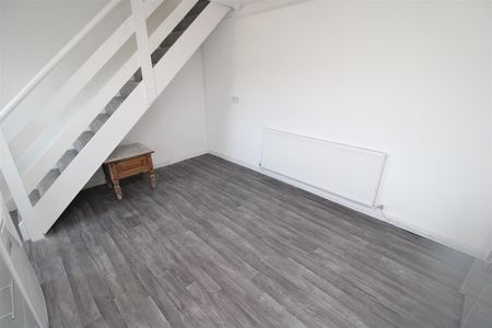 House For Rent Miskin Road, Tonypandy - Photo 4