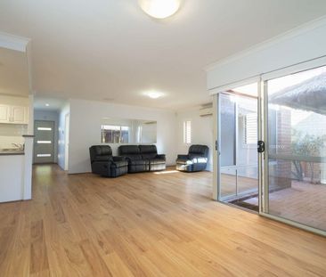 4/8 Forster Avenue, Lathlain WA 6100 - Townhouse For Rent | Domain - Photo 2