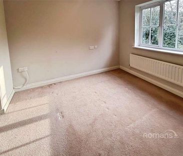 Tymawr, Caversham, Reading, RG4 - Photo 1