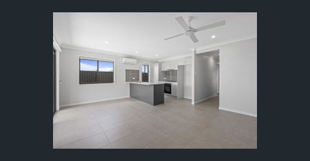 Apply Now! - Photo 4