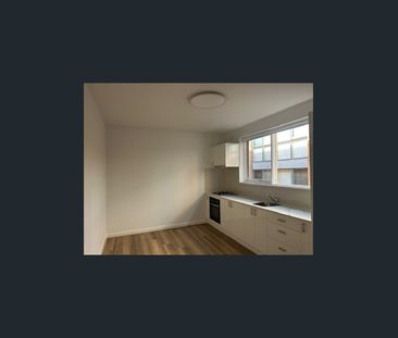 BEAUTIFUL GROUND FLOOR TWO BEDROOM APARTMENT IN QUIET LOCATION | FL... - Photo 5