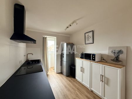 Location Appartement 3 pièces 53m² SETE 34200 - Photo 4