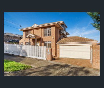 11 Merlin Street, Doncaster, Vic 3108 - Photo 1