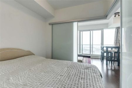 150 East Liberty Street #2809 - Photo 5