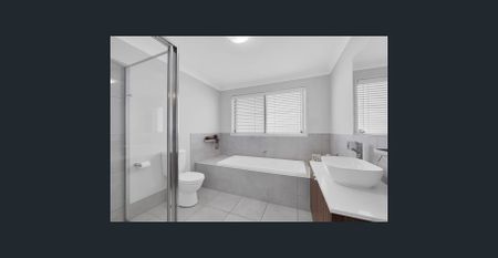 Modern Family Living in the Heart of Edmondson Park - Photo 4