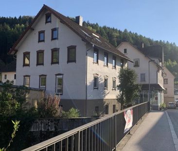 Etagenwohnung in Neuenbürg - Photo 1