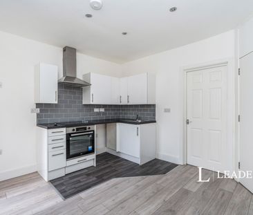 2 bedroom apartment to rent Winchester Road, Southampton, SO16 - Photo 4