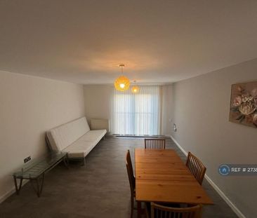 2 bedroom flat to rent - Photo 1