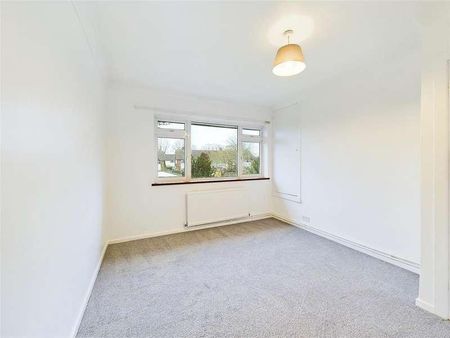 Southbourne Gardens, Ruislip, HA4 - Photo 2