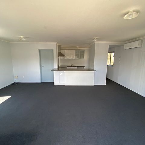 4 Bedroom Home in Gate Pa! - Photo 1