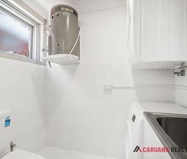 Prime Location Spacious Sunny Two Bedroom Unit - Photo 3