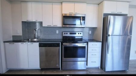 For Lease - 2150 Lawrence Avenue Unit# 1610, Toronto, Ontario - Photo 3