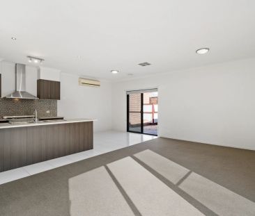 Everything at Your Doorstep - Photo 1