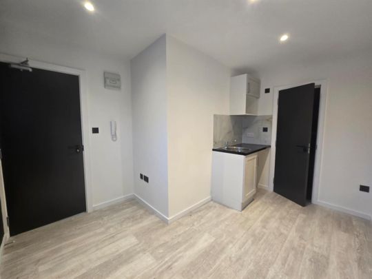 Sunnyhill Road, London SW16 - Photo 1