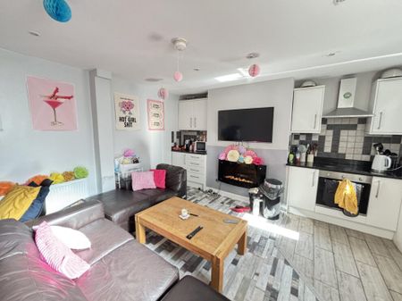 20 Pearson Terrace, Leeds, LS6 1HZ - Photo 2