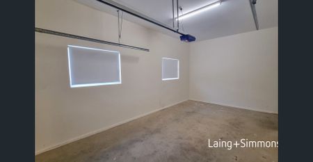 Contemporary appartment living metres to the beach! - Photo 2