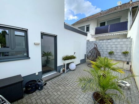 *Sonnenterrassen für jede Tageszeit* zentrales Wohnen im schönen Buisdorf. - Photo 5