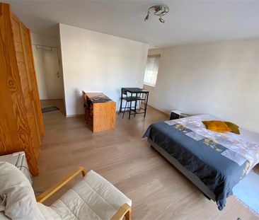 Location Appartement 1 pièce 27m² - Photo 2