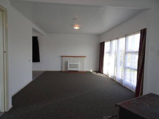 Birkenhead Crescent, Flaxmere - Photo 1