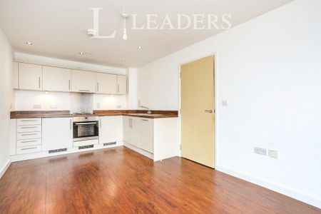 1 bedroom flat to rent - Photo 5