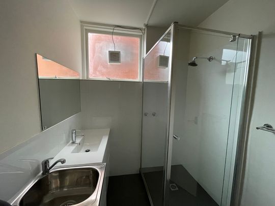 14/22 Brixton Rise GLEN IRIS - Photo 1