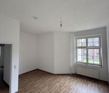 Charmante, helle 3,5-Zimmer Wohnung mit Balkon - Photo 1